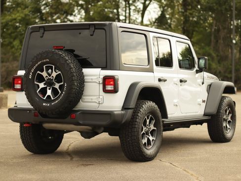 Used 2021 Jeep Wrangler Unlimited Rubicon w/ Cold Weather Group image 7
