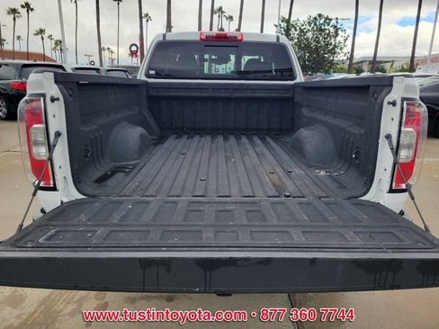 Used 2021 GMC Canyon Elevation w/ Driver Alert Package image 13
