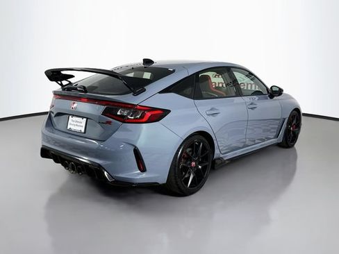 Used 2024 Honda Civic Type R image 7