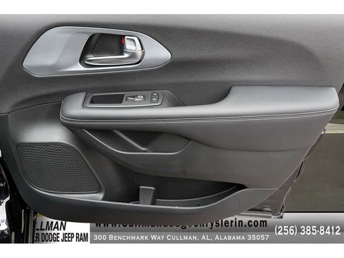 New 2026 Chrysler Pacifica Limited w/ S Appearance Package image 20