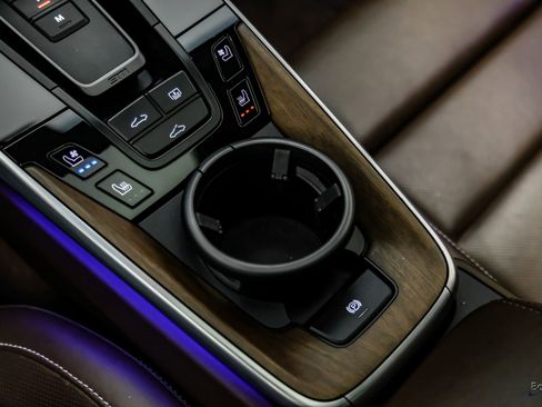 Used 2021 Porsche 911 Turbo S image 70