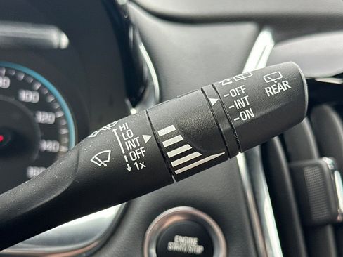 Certified 2023 Chevrolet Traverse RS image 39