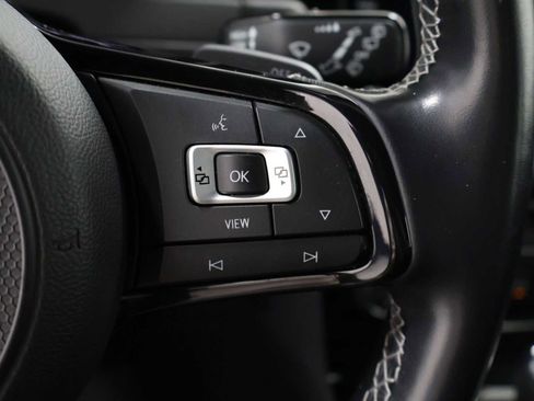 Used 2019 Volkswagen Golf R 4-Door AWD/4WD image 24
