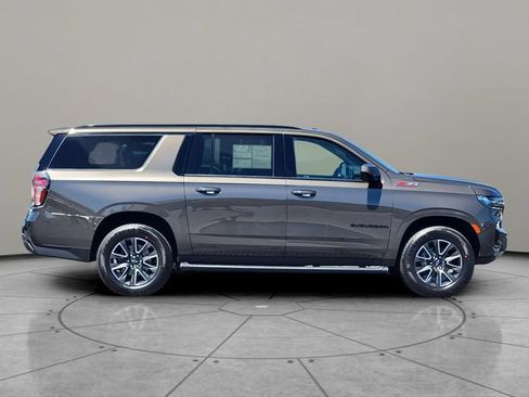 Used 2021 Chevrolet Suburban Z71 AWD/4WD image 12