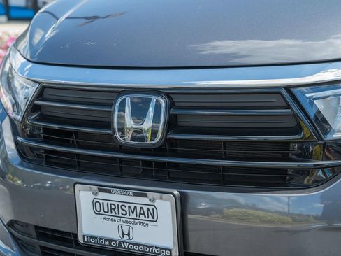 Used 2024 Honda Odyssey EX-L image 10