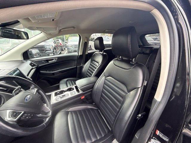Used 2023 Ford Edge SEL w/ Convenience Package AWD/4WD image 16
