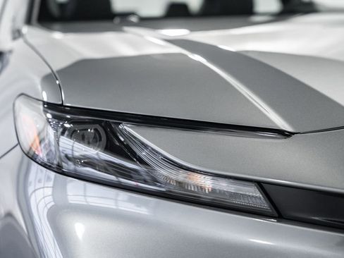 New 2026 Toyota Camry SE image 12