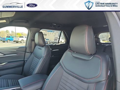 New 2026 Ford Explorer ST-Line w/ ST-Line Street Pack AWD/4WD image 18