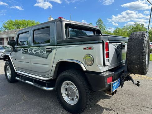 Used 2005 HUMMER H2 SUT w/ Preferred Equipment Group AWD/4WD image 4