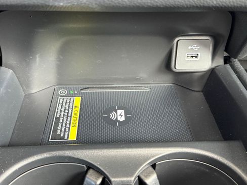 Used 2024 Honda HR-V EX-L image 31