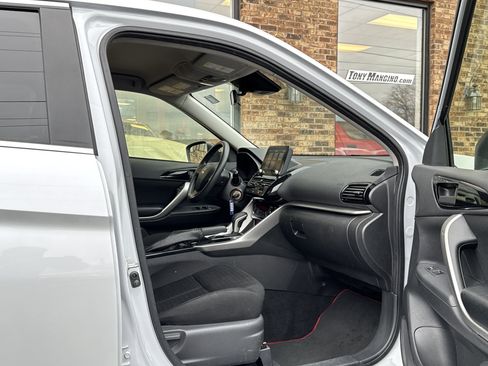 Used 2023 Mitsubishi Eclipse Cross Ralliart image 13