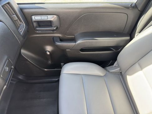 Used 2015 Chevrolet Silverado 3500 W/T image 30