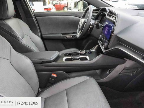 Used 2025 Lexus RZ 450e image 12