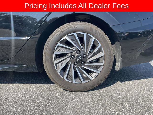 Used 2025 Hyundai Sonata SEL FWD image 9