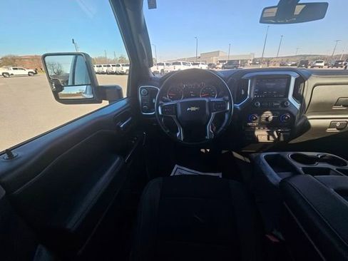 Used 2021 Chevrolet Silverado 2500 LT w/ Fleet Comfort Package image 13