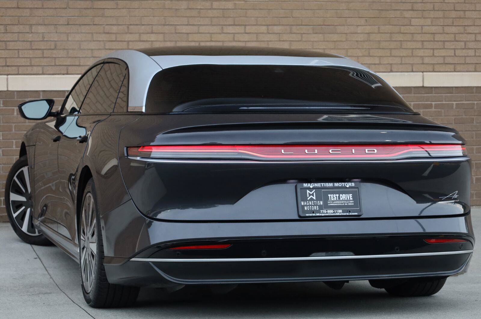 Used 2025 Lucid Air Touring AWD/4WD image 8