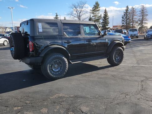 New 2025 Ford Bronco Outer Banks w/ Sasquatch Package image 15
