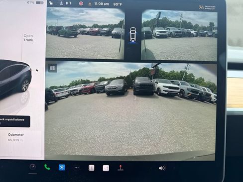 Used 2024 Tesla Model Y Long Range AWD/4WD image 22
