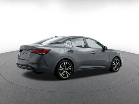 Used 2025 Nissan Sentra SV FWD image 9