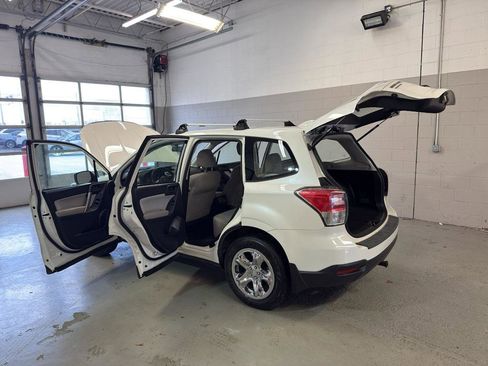 Used 2018 Subaru Forester 2.5i image 12