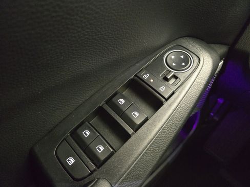 Used 2024 Kia Seltos SX image 30