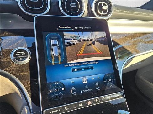 Used 2024 Mercedes-Benz GLC 300 4MATIC image 13