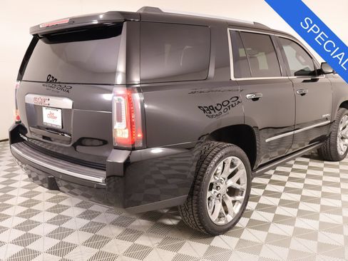 Used 2018 GMC Yukon Denali w/ Denali Ultimate Package AWD/4WD image 25