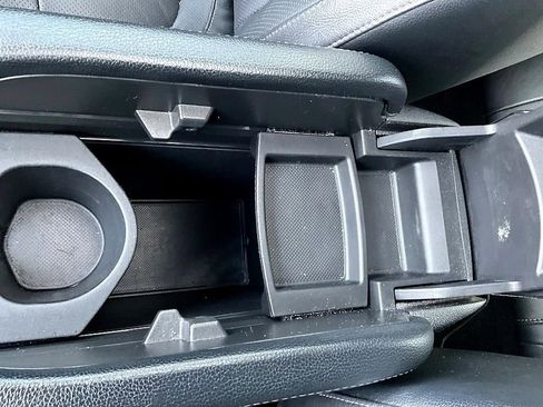 Used 2017 Honda Civic Touring image 23