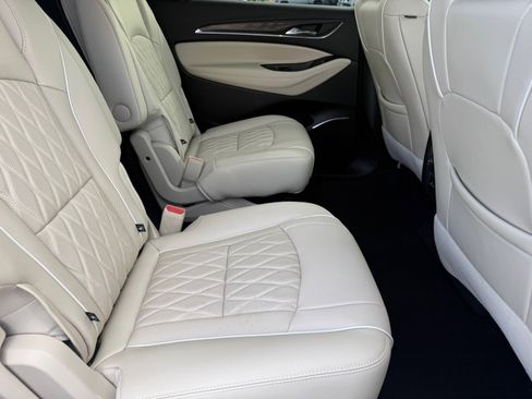 Used 2023 Buick Enclave Avenir w/ Trailering Package, 5000 lbs. image 27