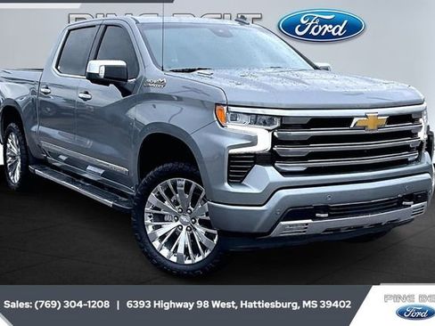 Used 2023 Chevrolet Silverado 1500 High Country image 1
