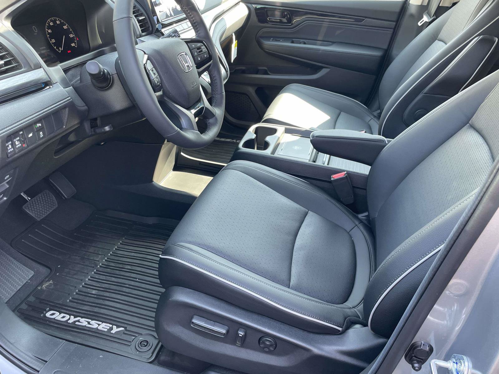 New 2026 Honda Odyssey Elite image 13