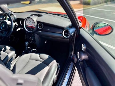 Used 2014 MINI Cooper S FWD image 35