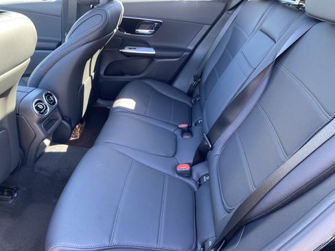 Used 2026 Mercedes-Benz GLC 300 4MATIC image 18