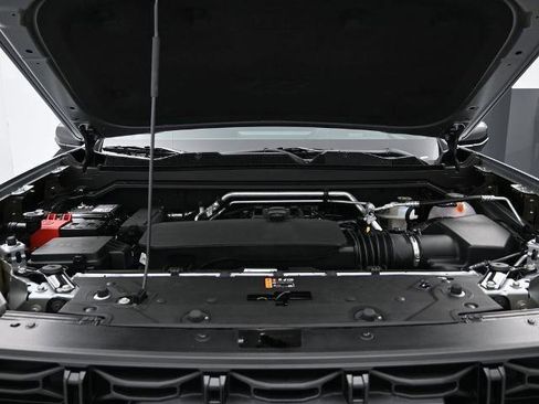 New 2026 GMC Canyon Elevation w/ Convenience Package image 28