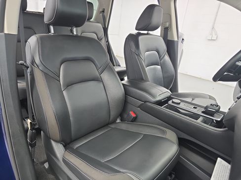 Certified 2023 Nissan Pathfinder SL AWD/4WD image 10