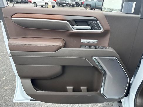 New 2026 GMC Sierra 1500 Denali AWD/4WD image 13