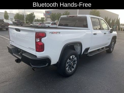 Used 2024 Chevrolet Silverado 2500 Custom w/ Custom Value Package image 5