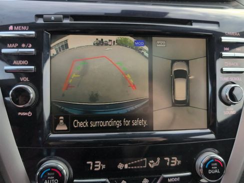 Used 2021 Nissan Murano SV image 25