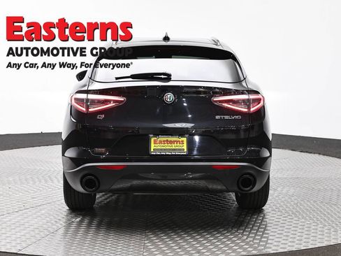 Used 2024 Alfa Romeo Stelvio Sprint AWD/4WD image 6