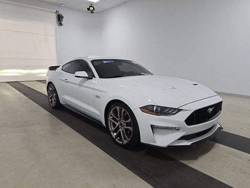 Used 2018 Ford Mustang GT Premium w/ Equipment Group 401A RWD image 6