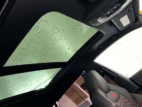 Used 2025 Audi RS Q8 performance image 14