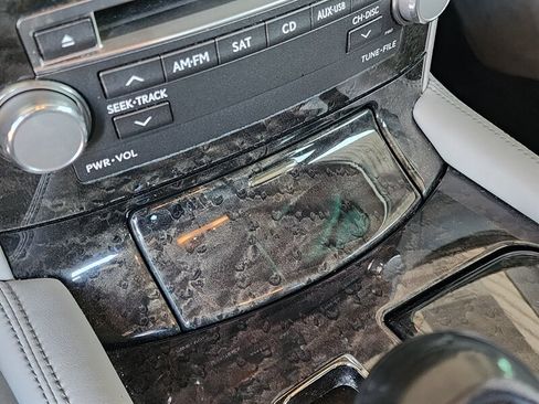 Used 2012 Lexus LS 460 AWD w/ Comfort Pkg image 45