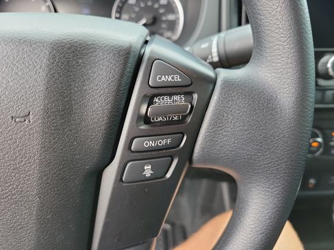 Used 2025 Nissan Frontier S AWD/4WD image 22