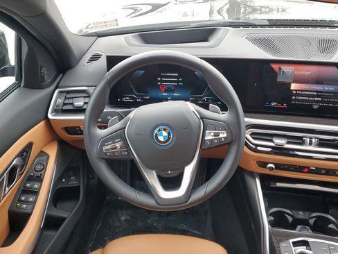 Certified 2023 BMW 330e xDrive 330e xDrive w/ Premium Package image 23