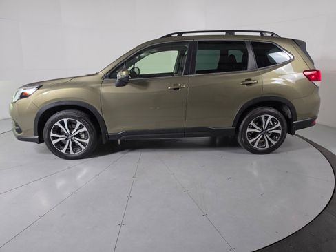 Certified 2024 Subaru Forester Limited image 2