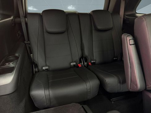 Used 2026 Mercedes-Benz GLS 450 4MATIC image 26