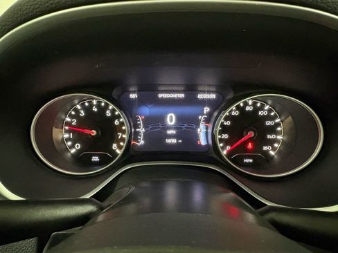 Used 2018 Jeep Compass Limited image 18