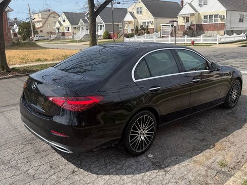 Used 2025 Mercedes-Benz C 300 Sedan image 5