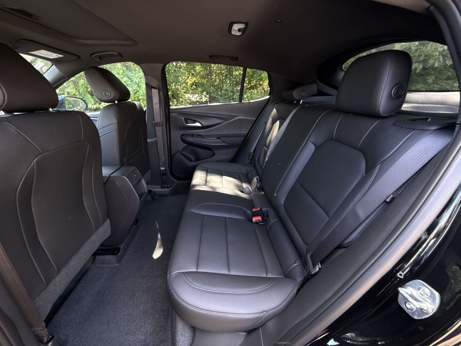 New 2026 Buick Envista Sport Touring w/ Convenience I Package FWD image 23