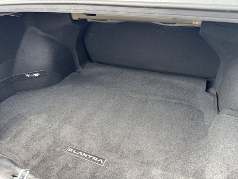 Used 2025 Hyundai Elantra Sport FWD image 20